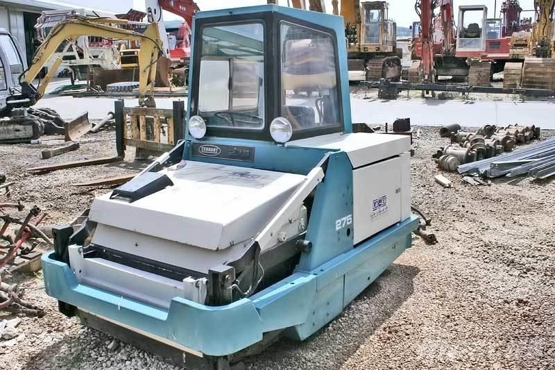 Tennant NV 275 Lakaisuautot