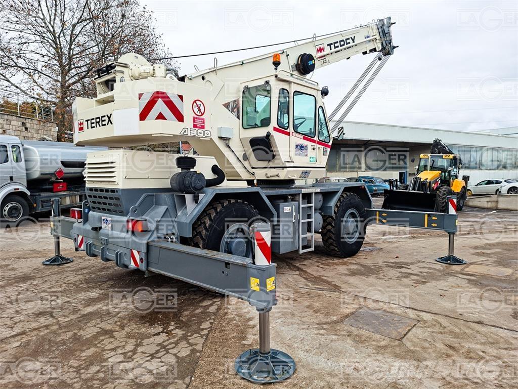 Terex A300-1 RT-nosturit