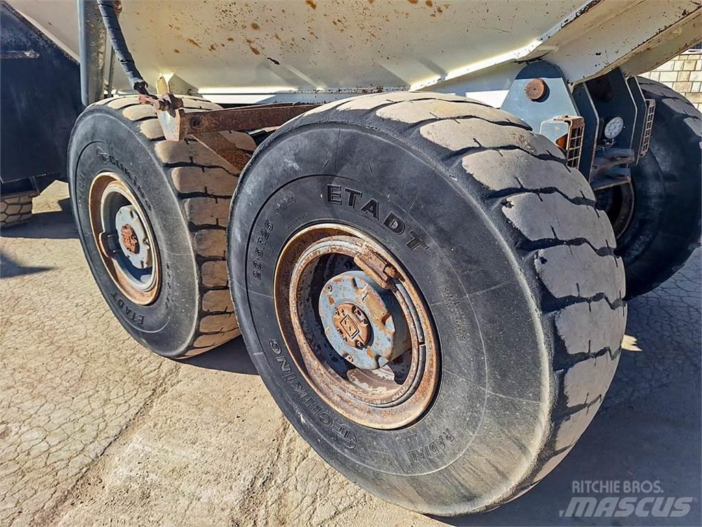 Terex TA300 Dumpperit