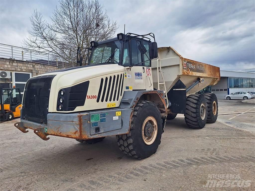 Terex TA300 Dumpperit