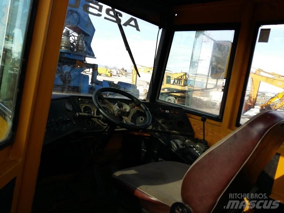 Volvo A25 Dumpperit