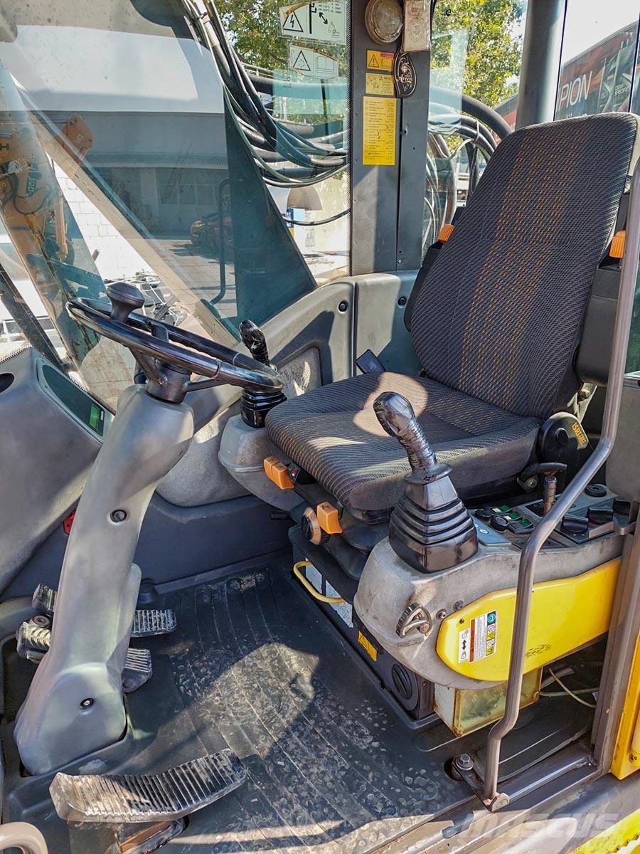 Volvo EW160 Pyöräkaivukoneet