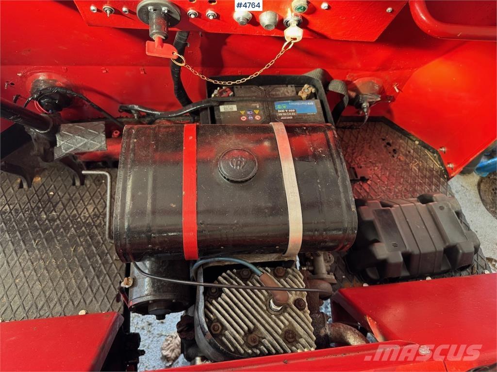 Aebi TP 1000 Traktorit