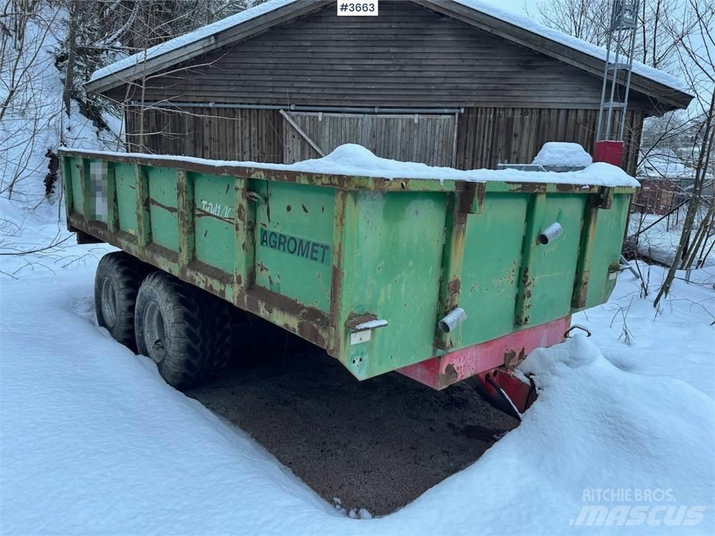Agromet T-041 Maansiirtoperävaunut