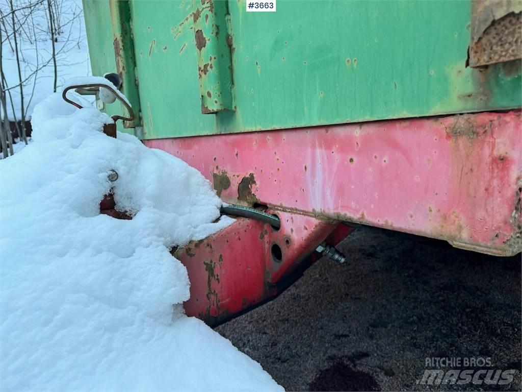 Agromet T-041 Maansiirtoperävaunut