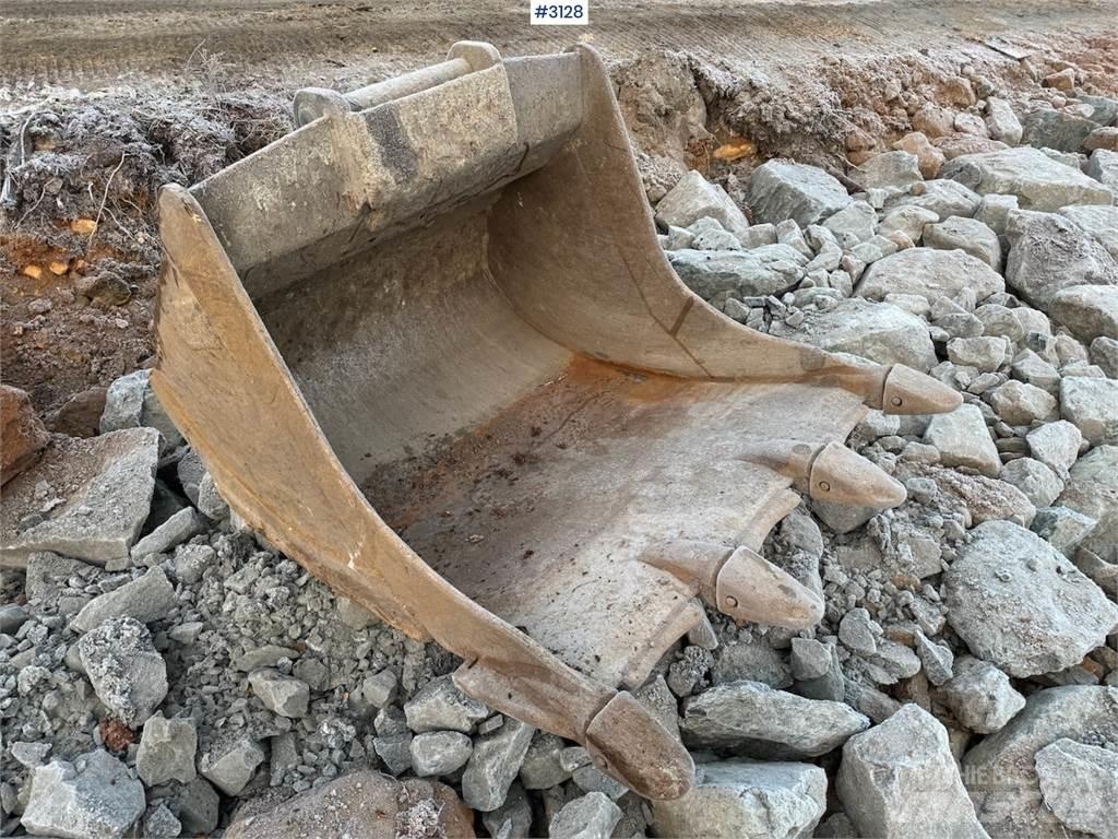CAT 323-07A Telakaivukoneet