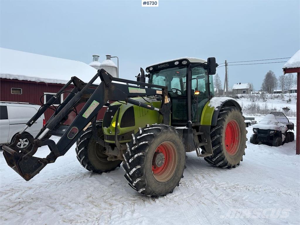 CLAAS Ares 697 Traktorit