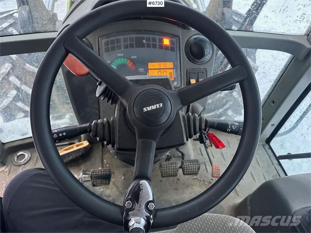 CLAAS Ares 697 Traktorit