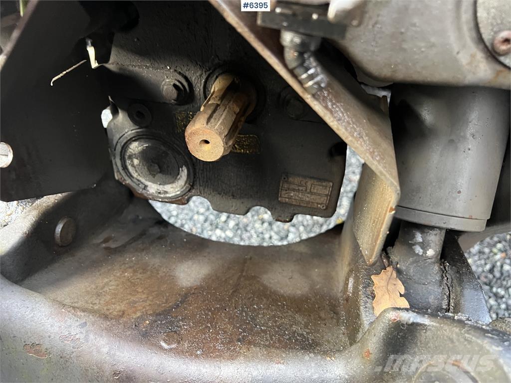 CLAAS Arion 460 Traktorit