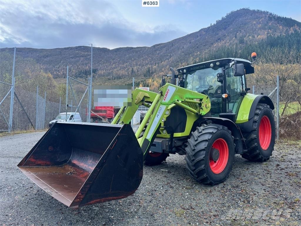 CLAAS Arion 550 Traktorit