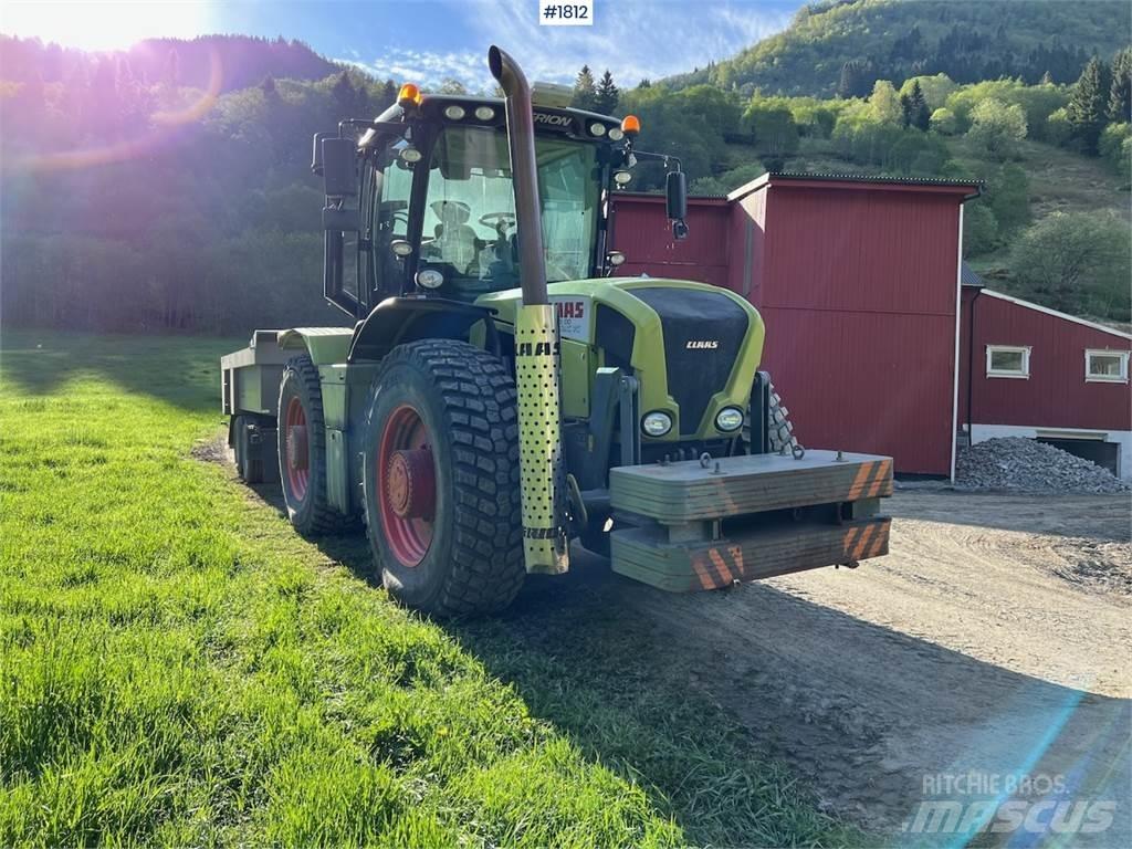 CLAAS Xerion 3800 Traktorit
