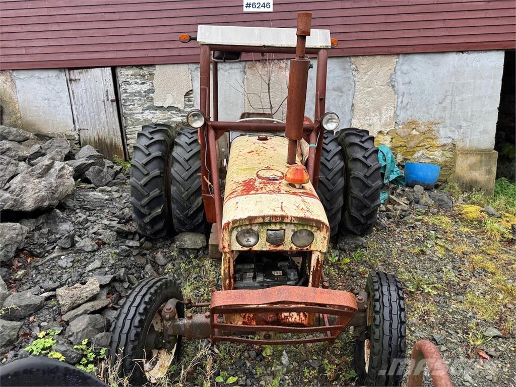 David Brown 885 Traktorit