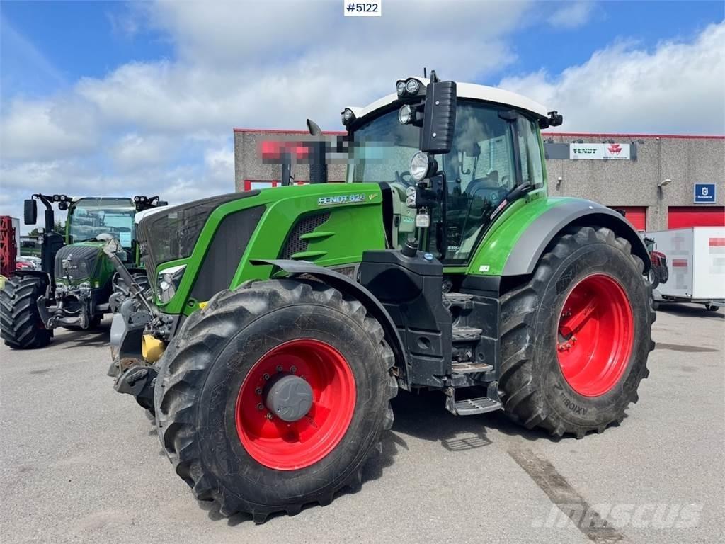 Fendt 828 Vario Traktorit
