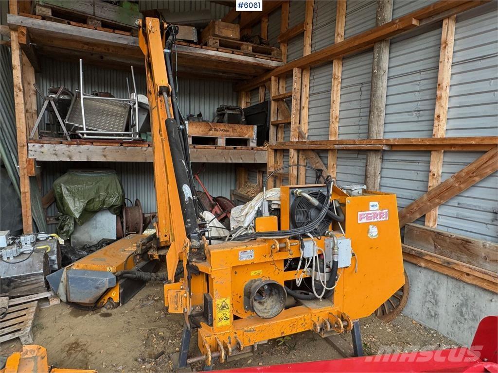  Ferry Beitepusser Muut sadonkorjuukoneet