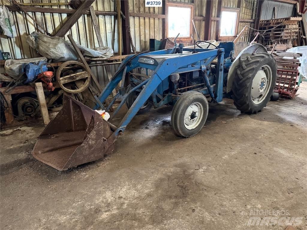 Ford Super Dexta Traktorit