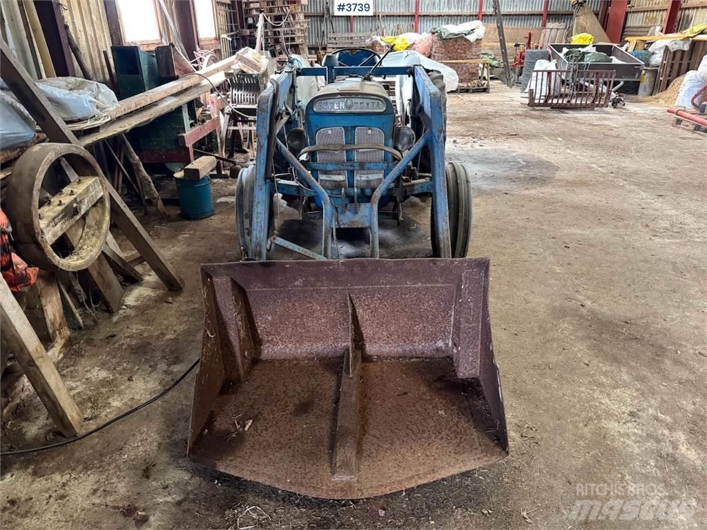 Ford Super Dexta Traktorit
