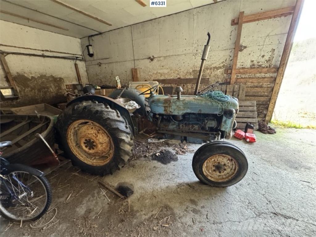 Fordson Dexta Traktorit