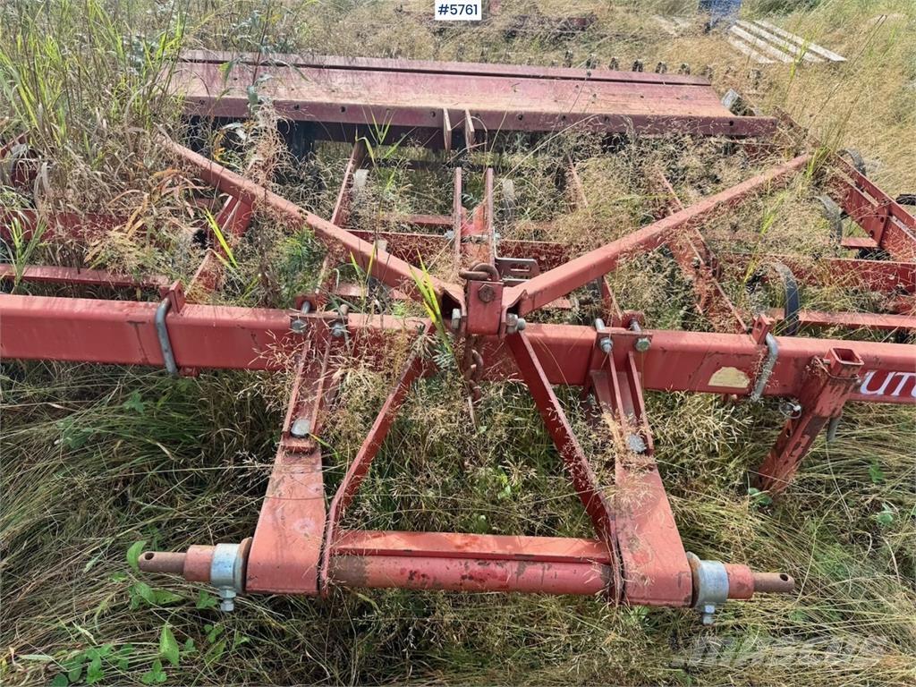 Futura Harv Muut maanmuokkauskoneet ja lisävarusteet