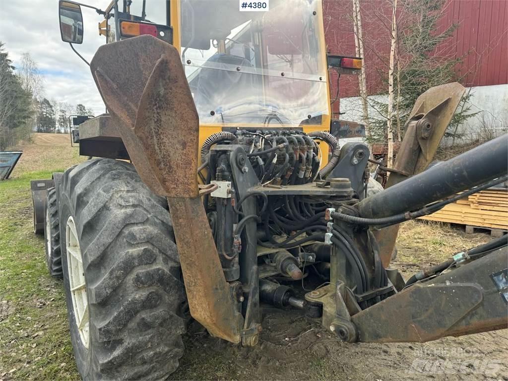 Hymas 6000 Traktorit