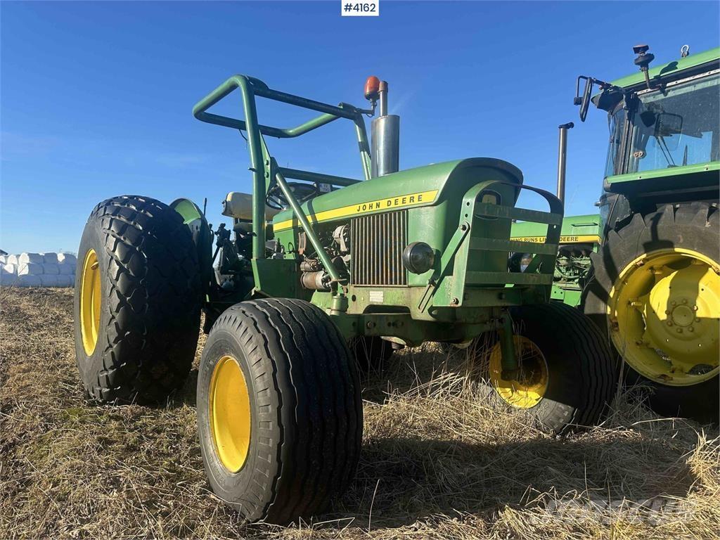 John Deere 1020 Traktorit