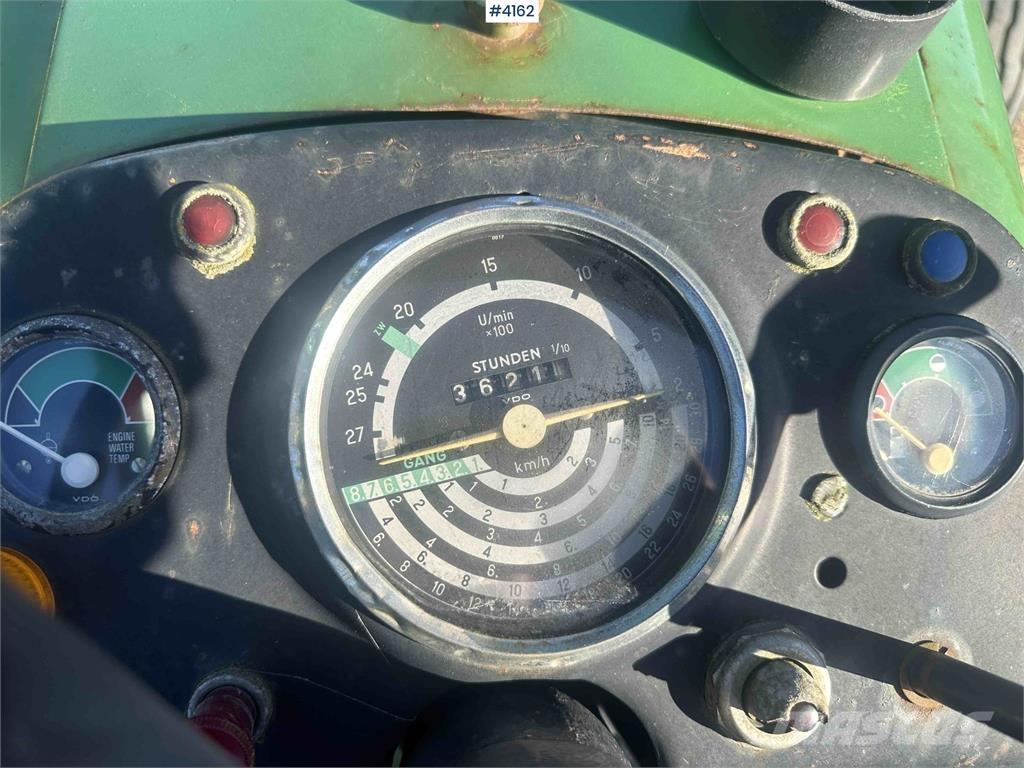 John Deere 1020 Traktorit