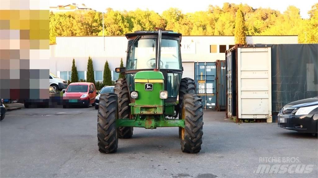 John Deere 2040 Traktorit
