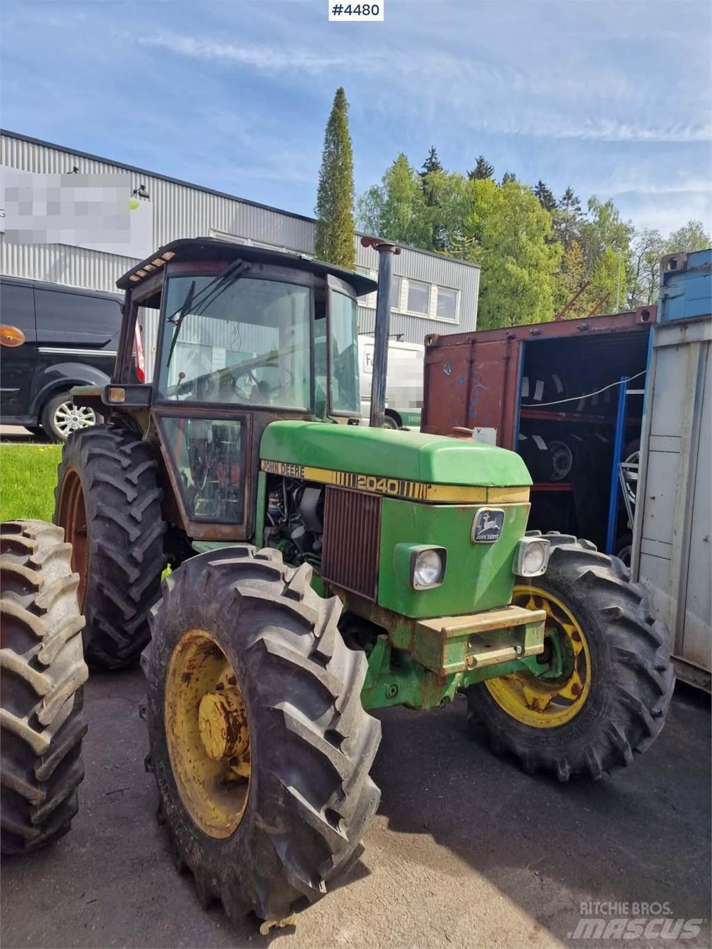 John Deere 2040 Traktorit