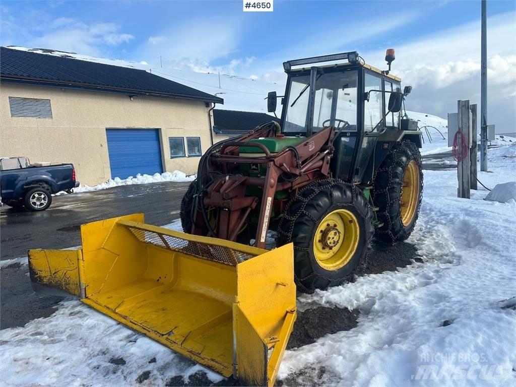 John Deere 2040 Traktorit