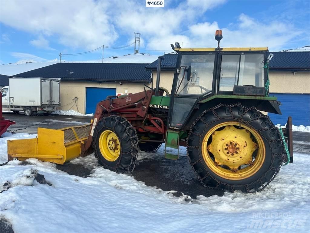 John Deere 2040 Traktorit