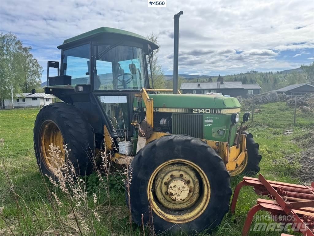 John Deere 2140 Traktorit
