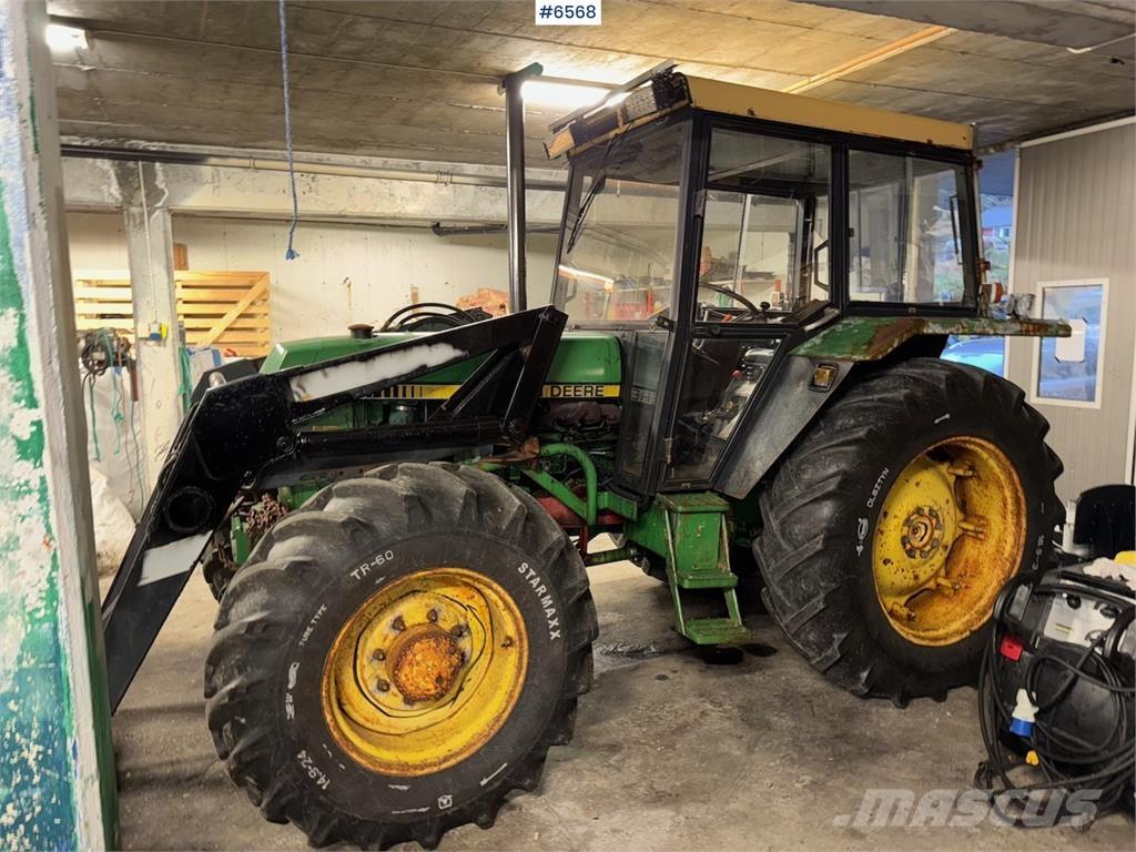 John Deere 2140 Traktorit