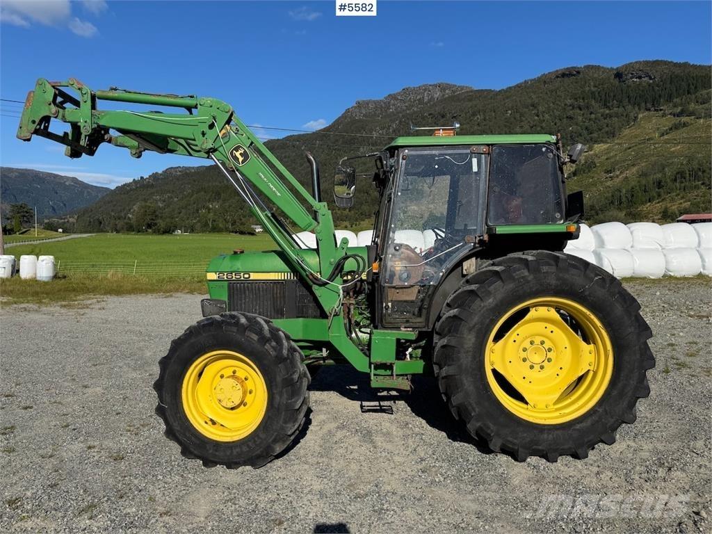 John Deere 2650 Traktorit