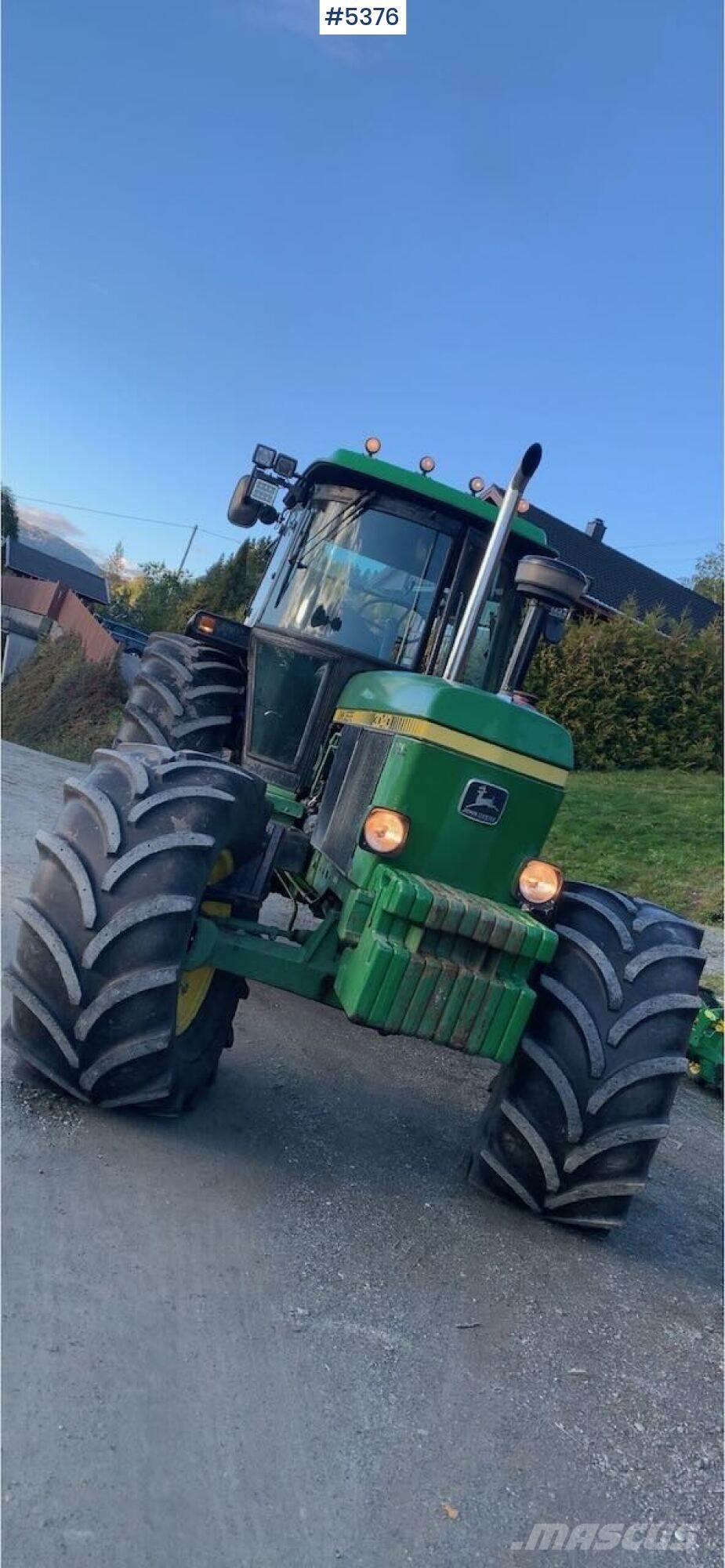 John Deere 3040HL Traktorit