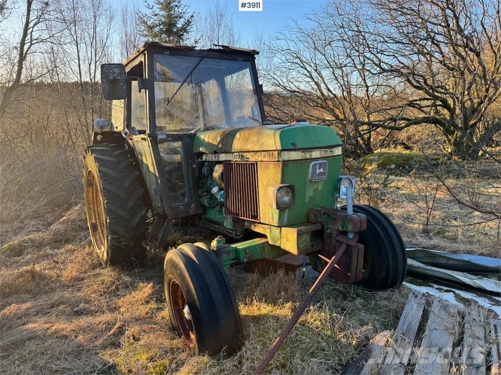 John Deere 4x2 Traktorit