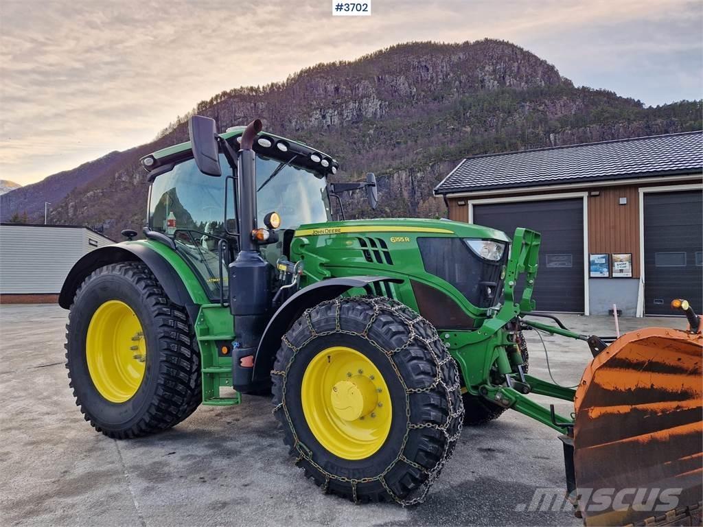 John Deere 6155 R Traktorit