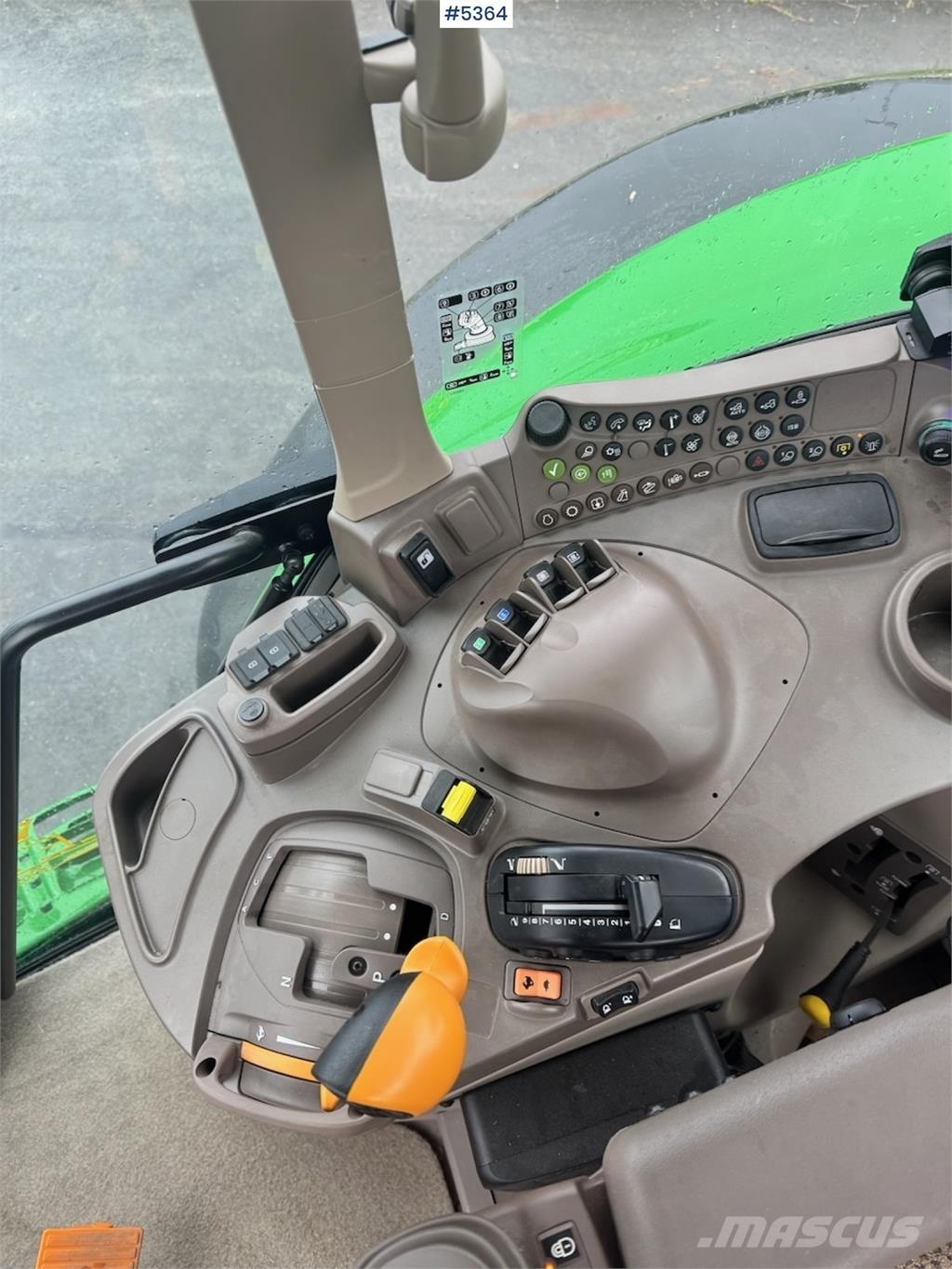 John Deere 6155M Traktorit
