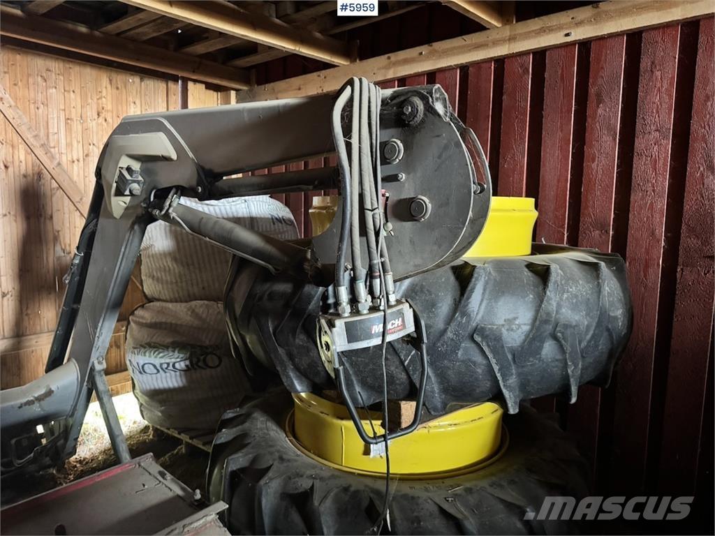 John Deere 6930 Traktorit