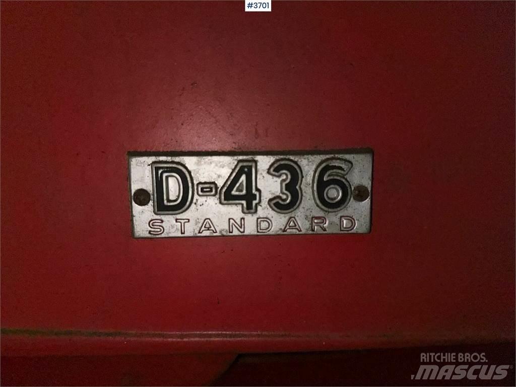 McCormick D-436 Traktorit