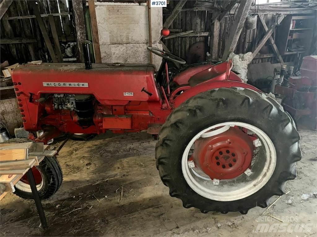 McCormick D-436 Traktorit