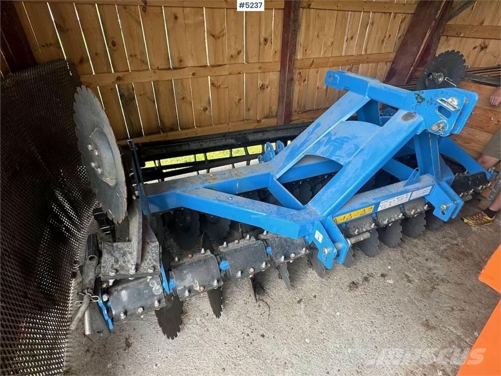  Metal Falch U741 Muut maanmuokkauskoneet ja lisävarusteet