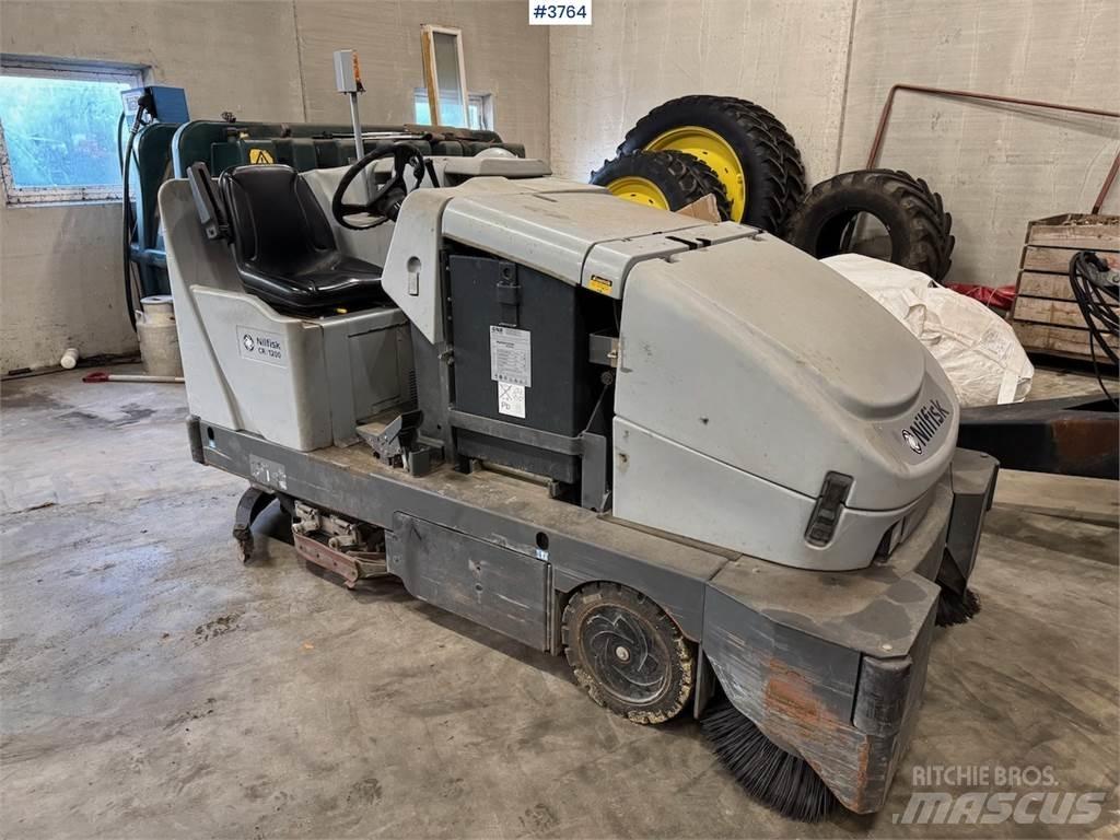 Nilfisk CR 1200 Muut