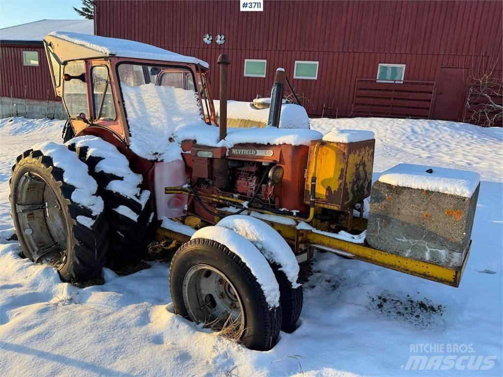 Nuffield 60 Traktorit