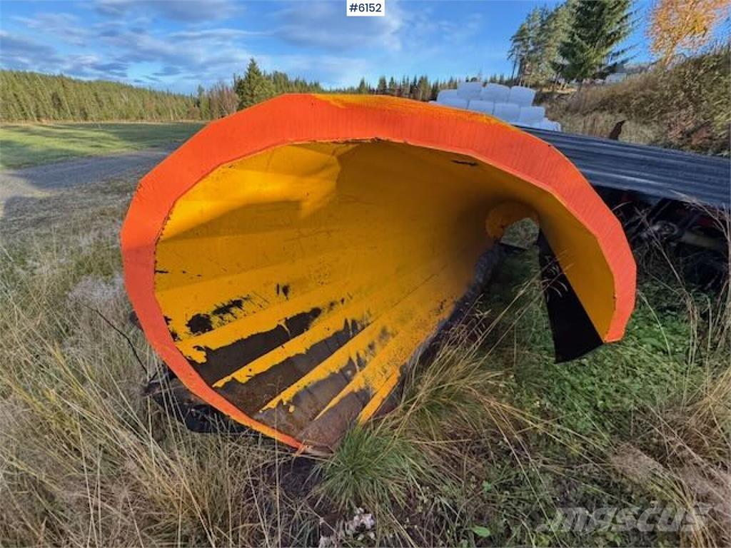  Øveraasen 2651 Lumiaurat