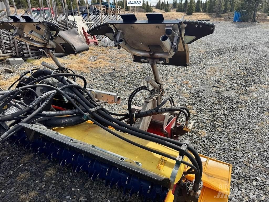  Pisten Bully 100 Lumiaurat