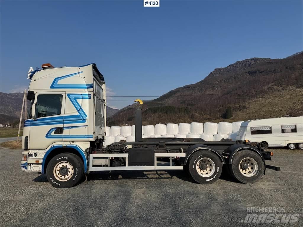 Scania 144G Umpikorikuorma-autot