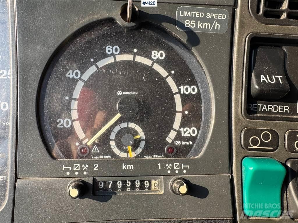 Scania 144G Umpikorikuorma-autot