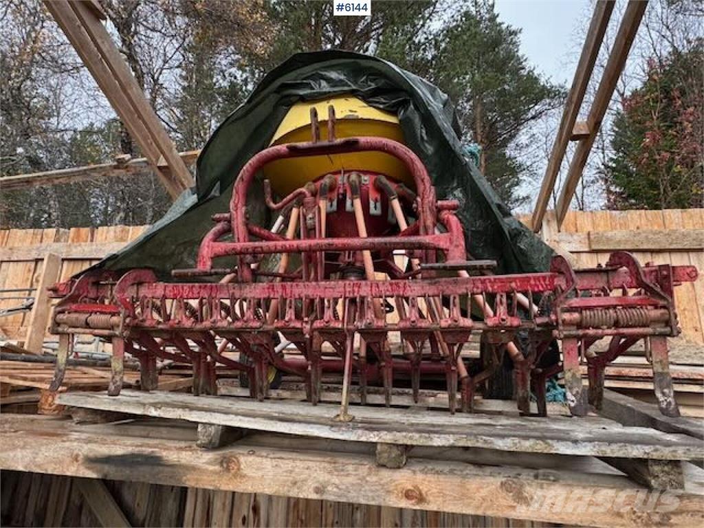  Stokland Såmaskin Kylvökoneet