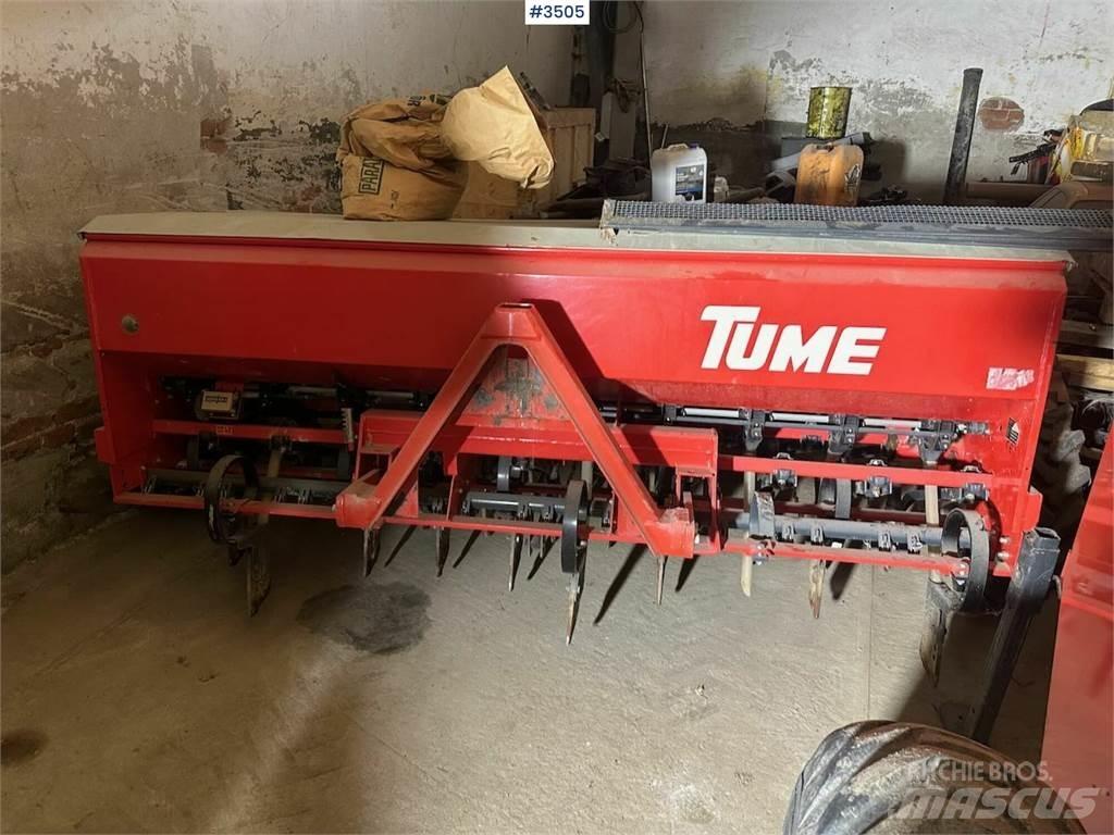 Tume KL 2500 Muut sadonkorjuukoneet