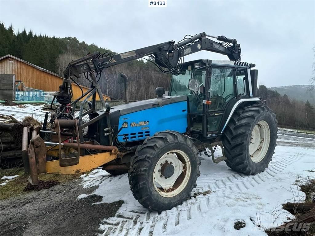 Valmet 8100 Traktorit