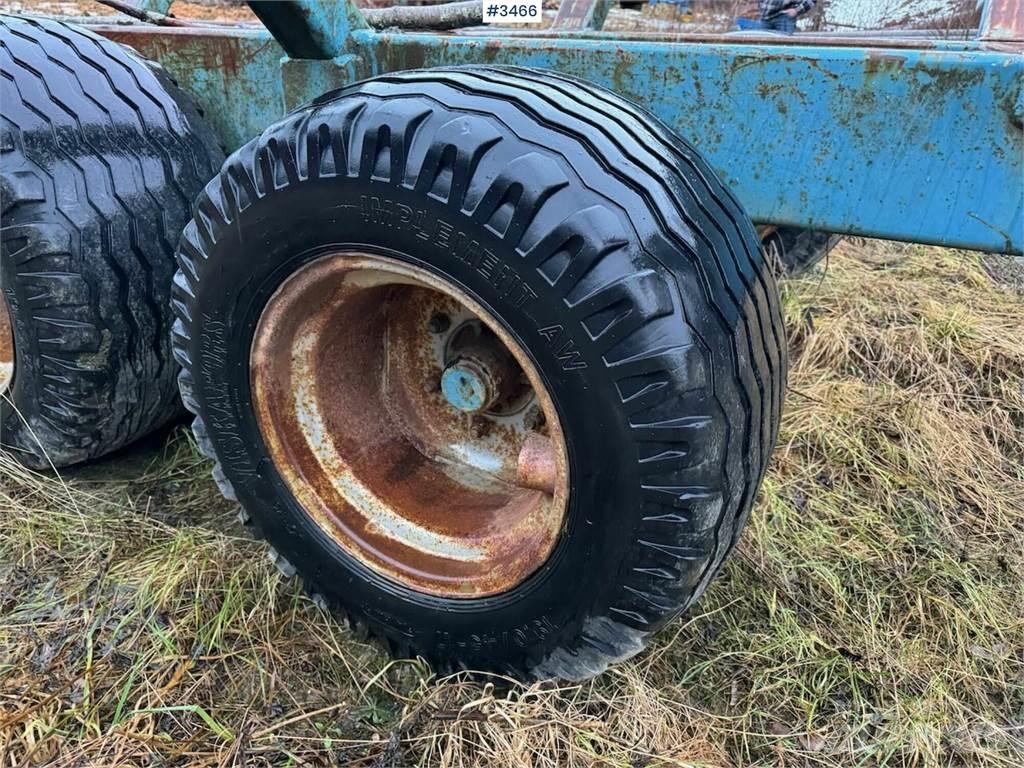 Valmet 8100 Traktorit